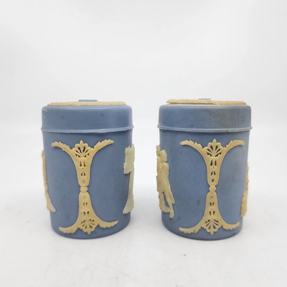VTG Betsy Ross and Liberty Bell Wedgewood Motif Salt & Pepper Shakers Blue 1976 - Picture 3 of 8